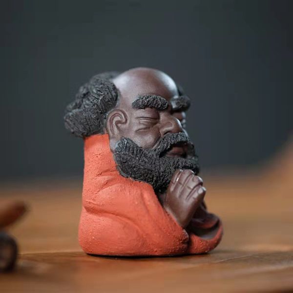 Фігурка Чайний вихованець "Патріарх Бодхідхарма" для чайної церемонії ісинська кераміка ручної роботи id_9192 фото