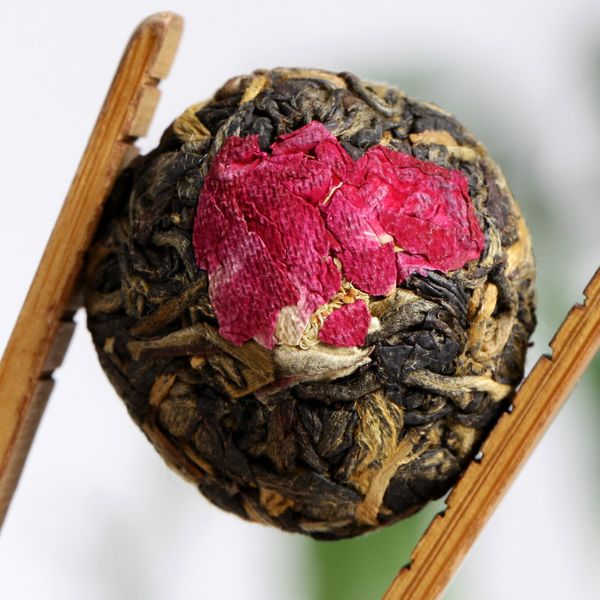 Червоний чай Перлина дракона зв'язаний з квітами троянди 5шт по 8г, Китай id_8491 фото