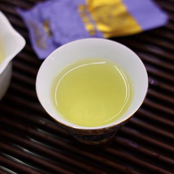 Чай улун Те Гуань Інь Чжен Вей Справжній смак високогірний 50г, Китай id_7720 фото